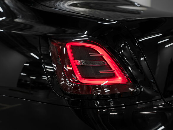 2023 Rolls-Royce Ghost Black Badge II (Series I), чёрный, 35000000 рублей - вид 17