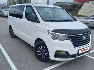 2019 Hyundai H-1 II Рестайлинг 2, белый, 3900000 рублей, вид 2
