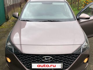 2020 Hyundai Solaris II Рестайлинг, коричневый, 1750000 рублей, вид 1