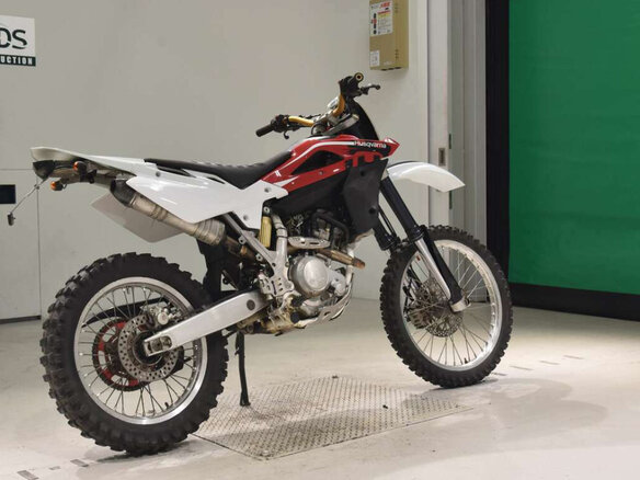 2014 Husqvarna TE 125, белый, 350000 рублей - вид 4