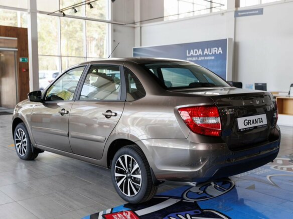 2026 Lada (ВАЗ) Granta I Рестайлинг, коричневый - вид 3