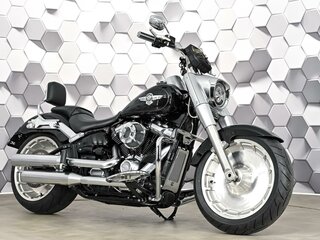 2017 Harley-Davidson Fat Boy, чёрный, 1729000 рублей, вид 1