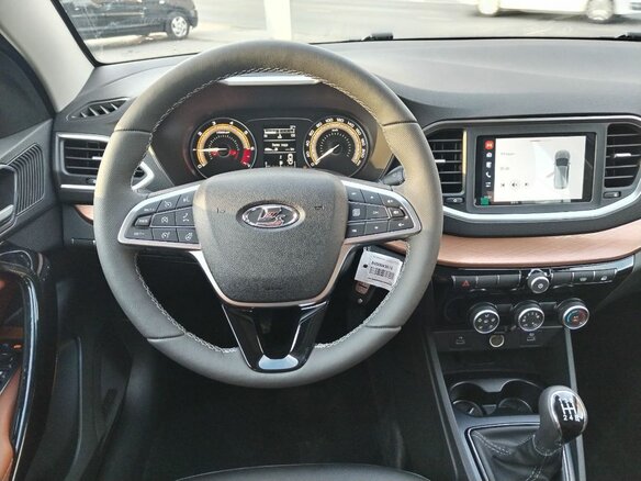 2026 Lada (ВАЗ) Vesta SW Cross I Рестайлинг (NG), чёрный - вид 13
