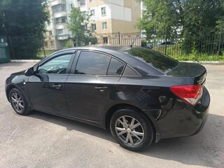 2012 Chevrolet Cruze I, чёрный, 580000 рублей, вид 3