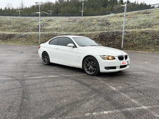 2008 BMW 3 серии 325xi V (E90/E91/E92/E93), белый, 1800000 рублей, вид 3