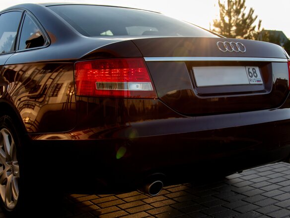 2006 Audi A6 III (C6), красный, 770000 рублей - вид 5