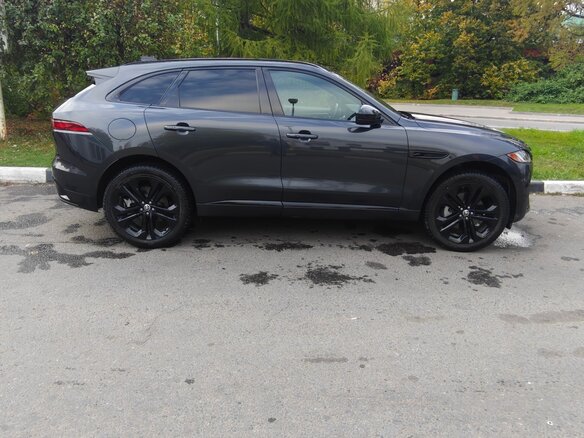 2023 Jaguar F-Pace I Рестайлинг, серый, 6300000 рублей - вид 3