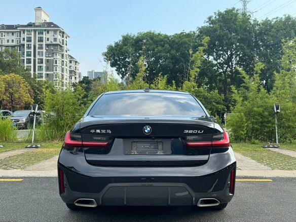 2023 BMW 3 серии Long 320Li VII (G2x) Рестайлинг, чёрный, 3130000 рублей - вид 4