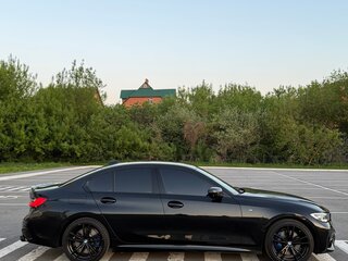 2019 BMW 3 серии 320d xDrive VII (G2x), чёрный, 3130000 рублей, вид 4