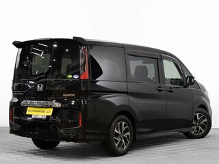 2017 Honda Stepwgn V Рестайлинг, чёрный, 2079000 рублей, вид 4