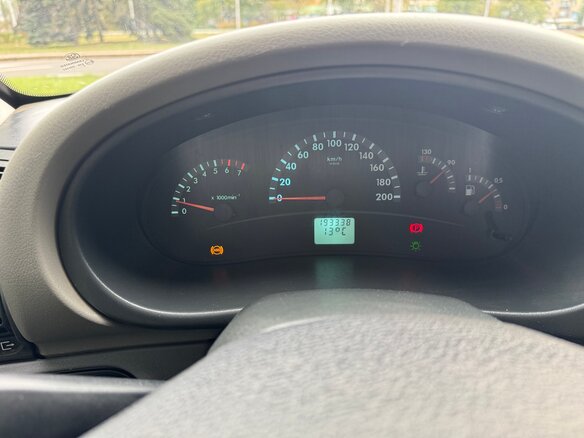 2010 Lada (ВАЗ) Kalina I, белый, 400000 рублей - вид 7