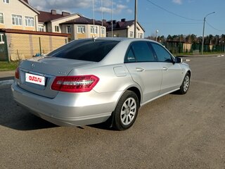 2010 Mercedes-Benz E-Класс 200 5G-Tronic IV (W212, S212, C207), серебристый, 1550000 рублей, вид 4