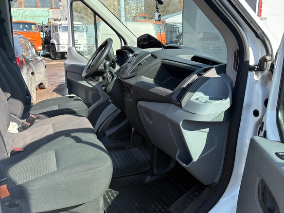2015 Ford Transit, белый, 2050000 рублей - вид 2