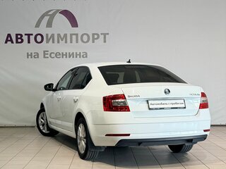 2020 Skoda Octavia III (A7) Рестайлинг, белый, 1590000 рублей, вид 4