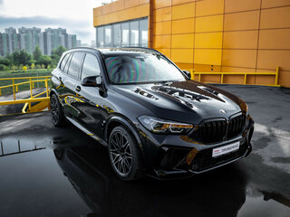 2021 BMW X5 M Competition III (F95), чёрный, 11751399 рублей, вид 3