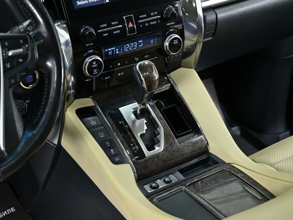 2021 Toyota Alphard III Рестайлинг, чёрный, 4199000 рублей - вид 10