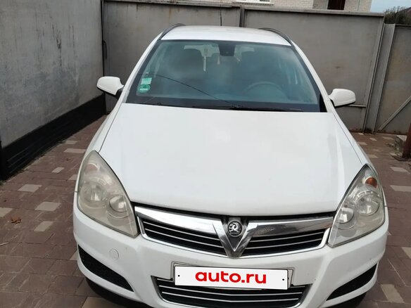 2008 Opel Astra H Рестайлинг, белый, 480000 рублей
