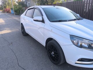 2016 Lada (ВАЗ) Vesta I, белый, 620000 рублей, вид 2