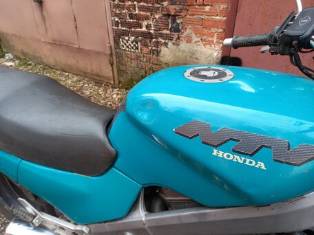 1993 Honda NTV 650, зелёный, 260000 рублей, вид 5