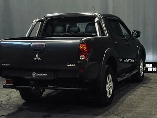 2010 Mitsubishi L200 IV, серый, 1300000 рублей, вид 5