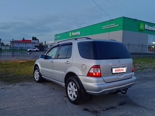 2002 Mercedes-Benz M-Класс 320 I (W163) Рестайлинг, серый, 765000 рублей, вид 5