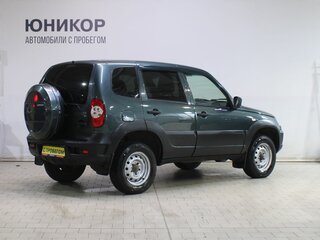 2019 Chevrolet Niva I Рестайлинг, зелёный, 739000 рублей, вид 2
