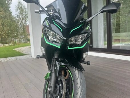 2017 Kawasaki Ninja 400, чёрный, 590000 рублей, вид 3