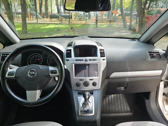 2013 Opel Zafira B Рестайлинг, серебристый, 610000 рублей - вид 7
