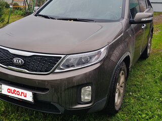 2017 Kia Sorento II Рестайлинг, бежевый, 2100000 рублей, вид 1