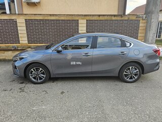 2026 Kia K3 II (China Market) Рестайлинг, серый, 1690000 рублей, вид 2