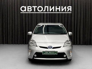 2015 Toyota Prius III Рестайлинг (XW30), серебристый, 1420000 рублей, вид 2