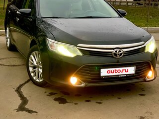 2015 Toyota Camry VII (XV50) Рестайлинг, чёрный, 2220000 рублей, вид 3