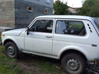 2009 Lada (ВАЗ) 2121 (4x4) I Рестайлинг, белый, 299000 рублей, вид 4