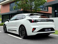 2025 Zeekr 001 103 kWh I Рестайлинг 2, белый - вид 3