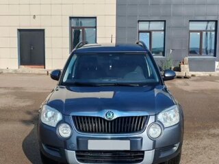 2014 Skoda Yeti I Рестайлинг, серый, 700000 рублей, вид 1