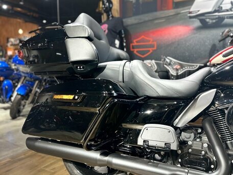 2023 Harley-Davidson Ultra Limited, чёрный, 3950000 рублей, вид 5