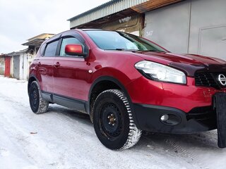 2012 Nissan Qashqai I Рестайлинг, красный, 875000 рублей, вид 3