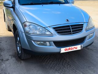 2010 SsangYong Kyron 6-speed I Рестайлинг, серебристый, 670000 рублей, вид 2
