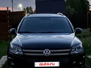 2014 Volkswagen Tiguan I Рестайлинг, чёрный, 1400000 рублей, вид 2