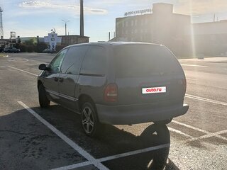1996 Chrysler Voyager III, фиолетовый, 270000 рублей, вид 4
