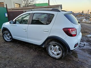 2020 Renault Sandero Stepway II Рестайлинг, белый, 1199000 рублей, вид 4