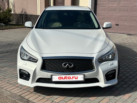 2014 Infiniti Q50 I, белый, 1780000 рублей - вид 2