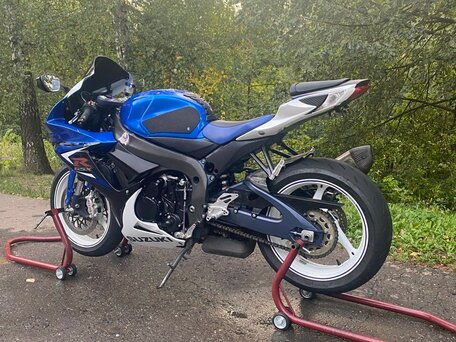 2016 Suzuki GSX-R 600, синий, 720000 рублей, вид 1