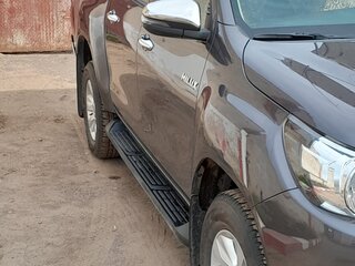 2020 Toyota Hilux Arctic Trucks AT33 VIII, серый, 4000000 рублей, вид 3