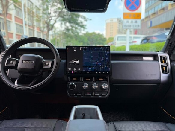 2025 iCar V23 59.93 kWh, белый, 1867000 рублей - вид 10