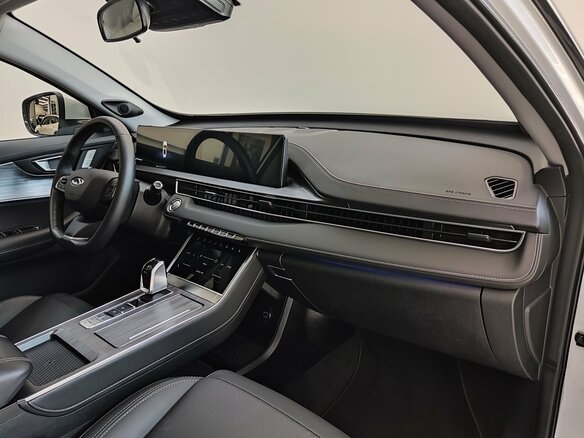 2023 Chery Tiggo 7 Pro Max I, серебристый - вид 18