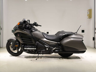 2016 Honda GL 1800 Gold Wing, серый, 1160000 рублей, вид 3