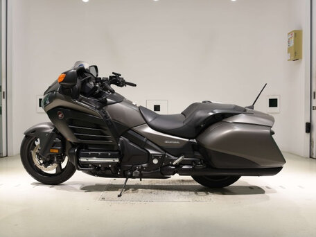 2016 Honda GL 1800 Gold Wing, серый, 1160000 рублей, вид 3