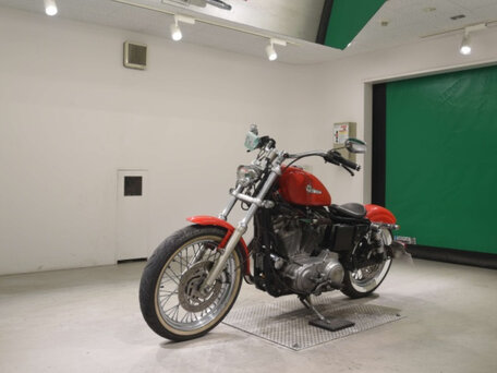 2002 Harley-Davidson Sportster 883, красный, 780000 рублей, вид 1