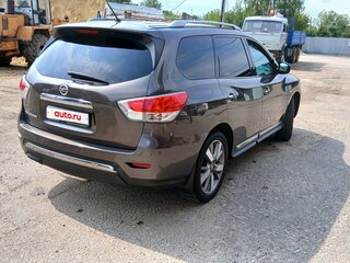 2015 Nissan Pathfinder IV, коричневый, 2000000 рублей, вид 4